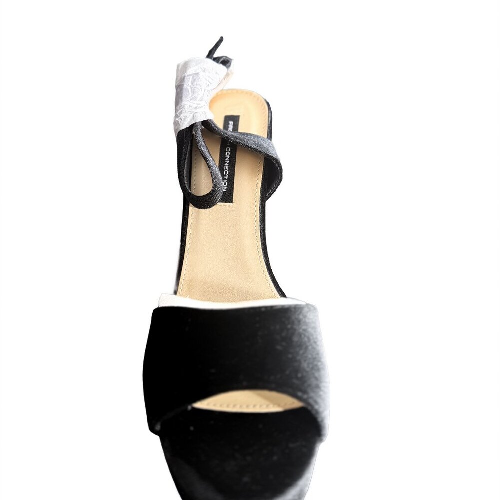 French Connection Taryn - Size 9 - black velvet platform block heels